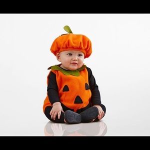 Pumpkin costume